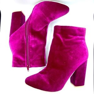 Just Fabulous | Magenta Velvet Boots